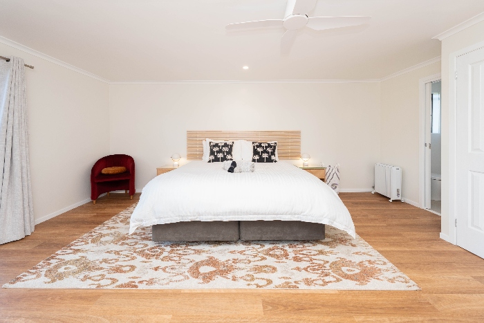 King bed set up possible in each bedroom